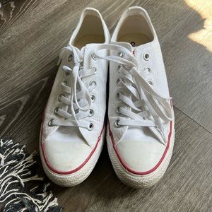 White converse men’s 6/ women’s 8